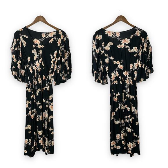 Maree | Black Floral Crepe Texture Babydoll Blouson Flutter Sleeve Midi Dress - Picture 1 of 9